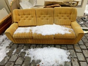 How to Deal with Rubbish Removal in Winter